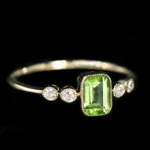 14K Yellow Gold 0.63 Carat Peridot and Diamond Ring