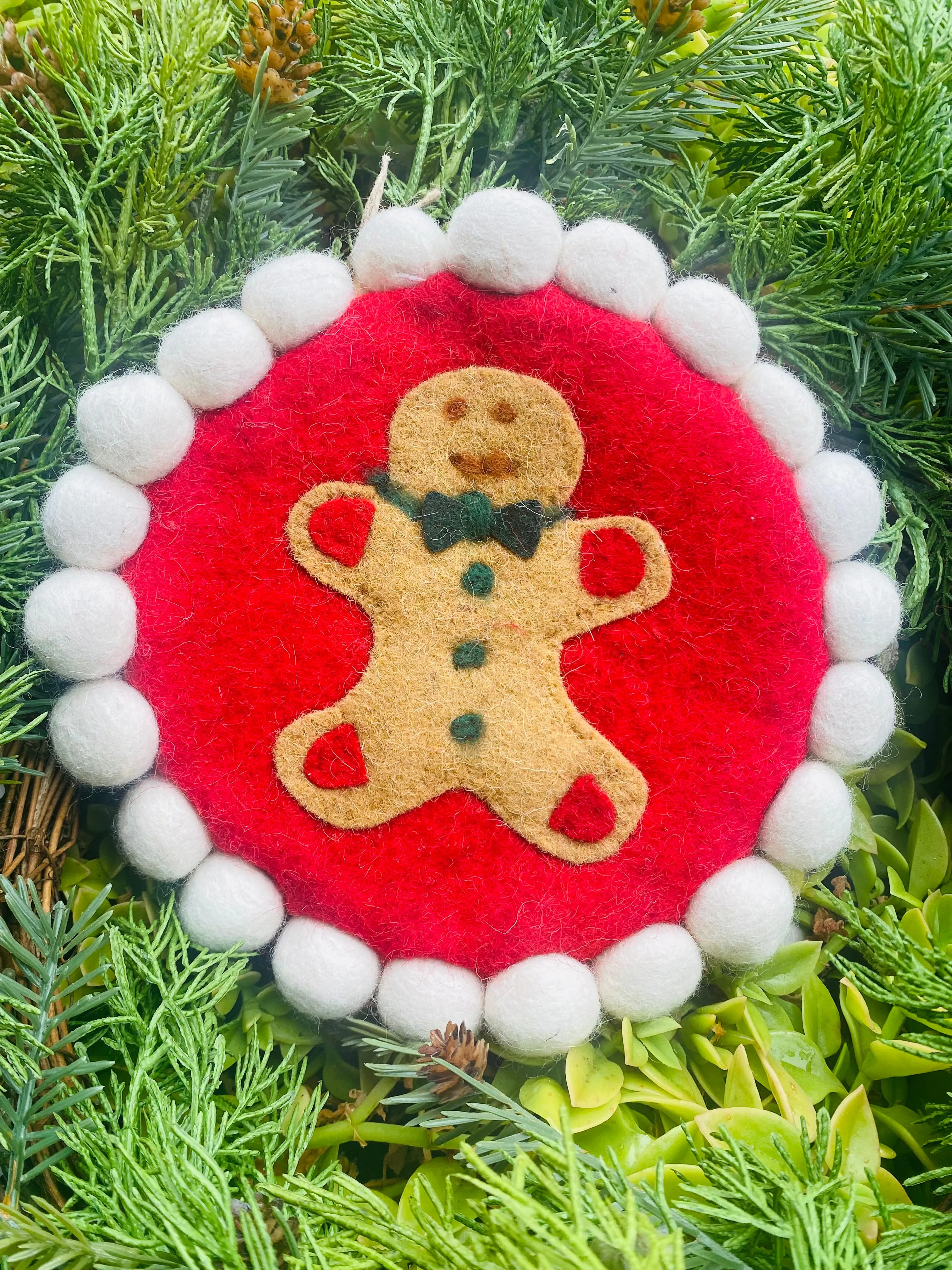 CHRISTMAS WOOL TRIVET