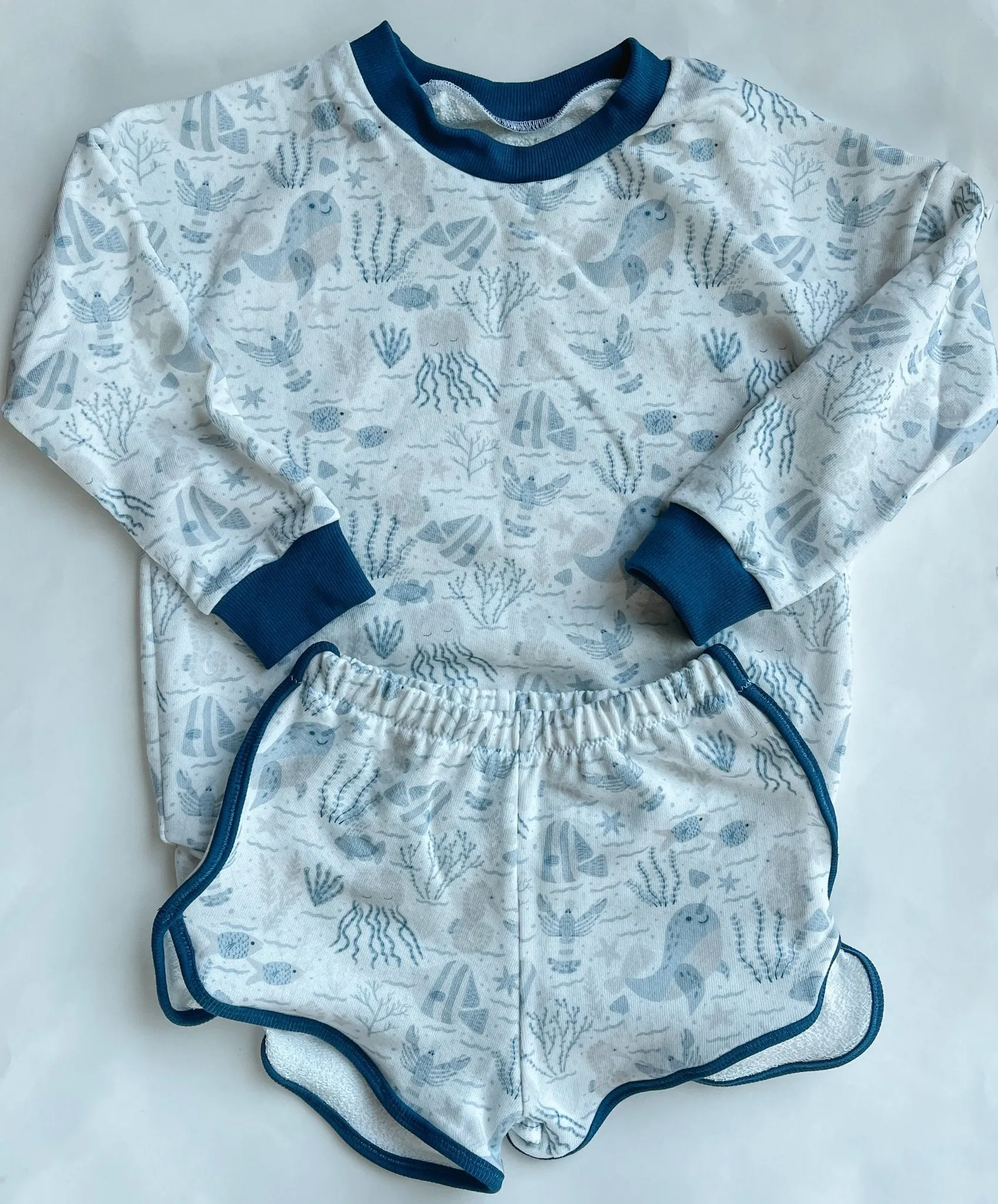 Girl's Beach Outfit