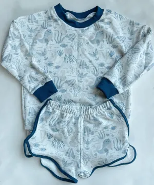 Girl's Beach Outfit