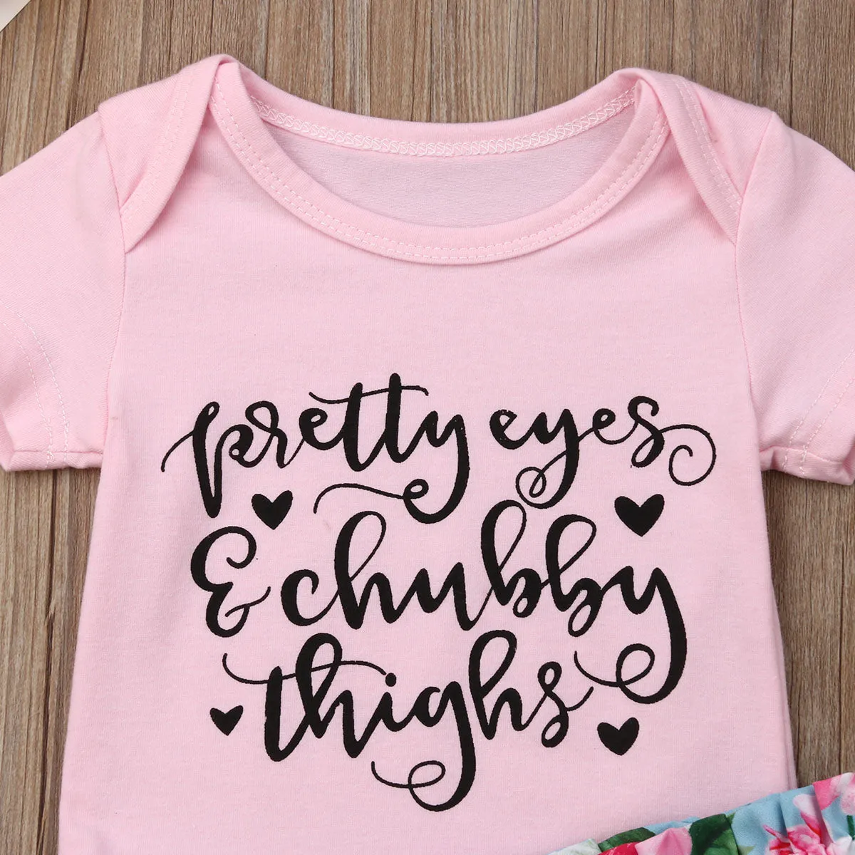 Pretty Eyes Outfit