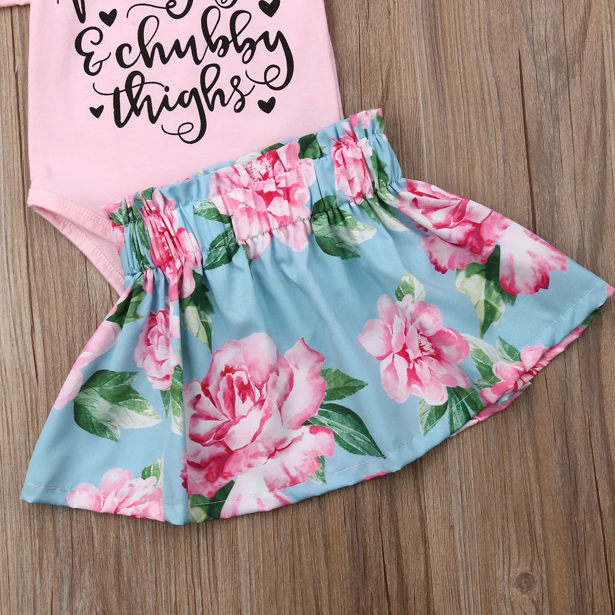 Pretty Eyes Outfit