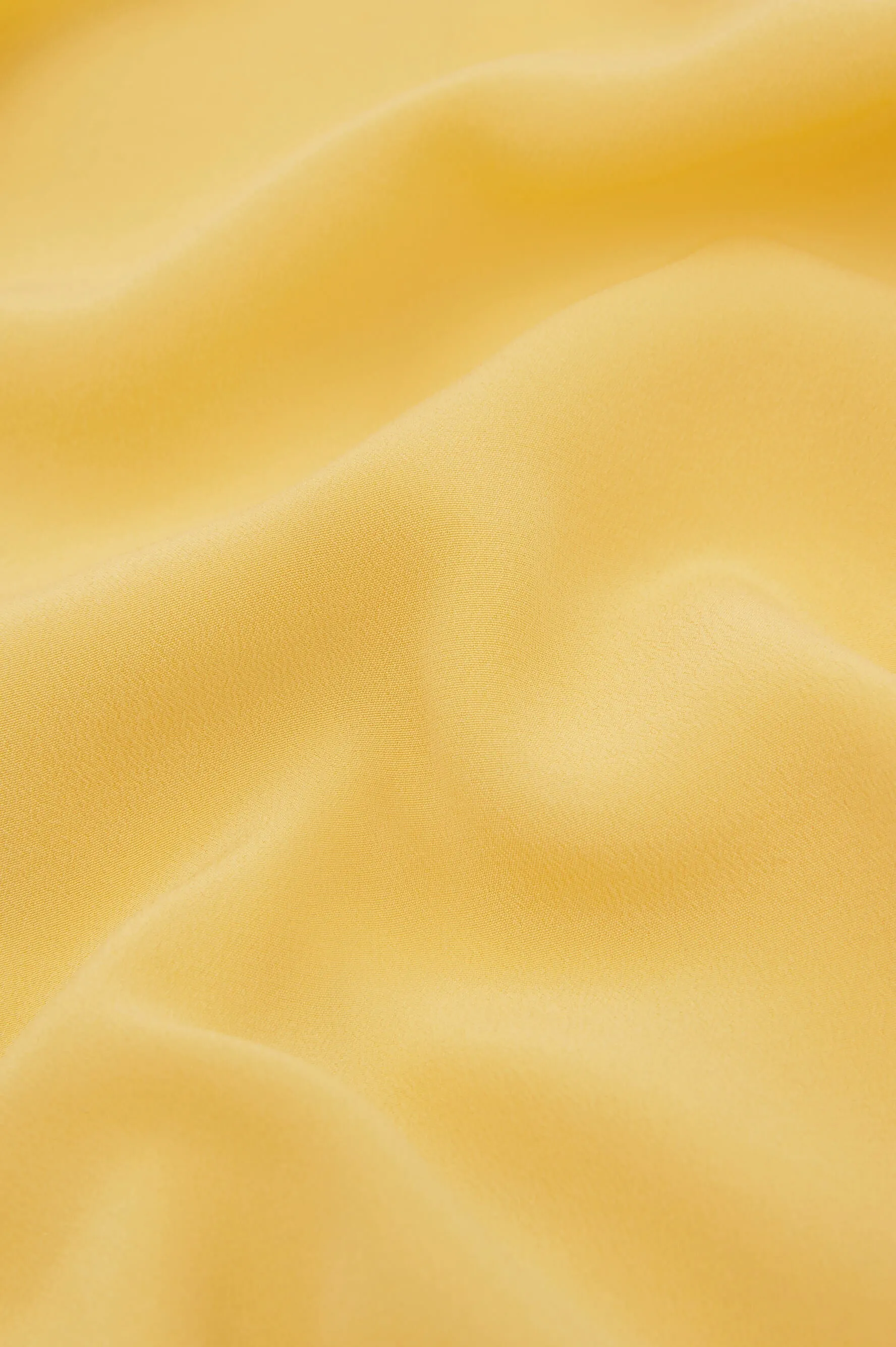 Sabine Yellow Robe in Silk Crêpe de Chine