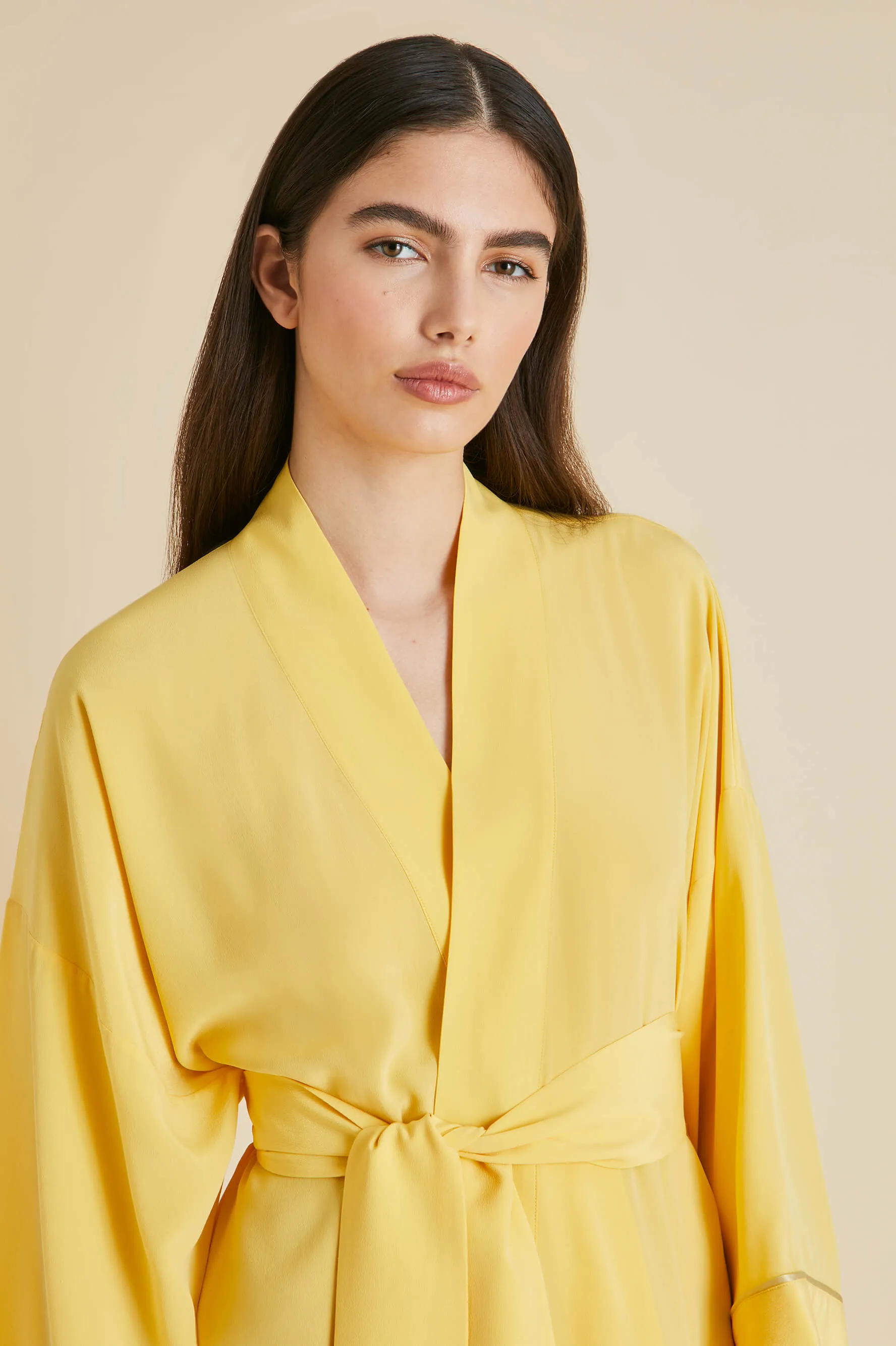 Sabine Yellow Robe in Silk Crêpe de Chine